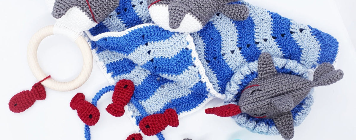 Häkel-Anleitung: Baby Spielzeug Set Shark