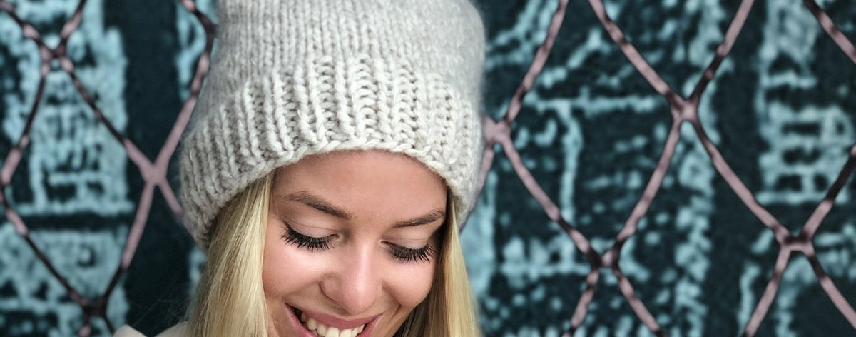 grob gestrickte Mütze